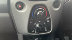 Toyota Aygo 1.0 VVT-i X-Play 5dr Petrol Hatchback